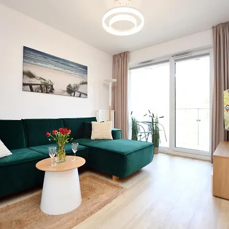 아파트 Nadmorskie Tarasy Navigator Baseny Sauna, Silownia Gratis 코워브제크